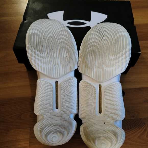 Under Amore flow futr x 3 - Picture 3 of 4